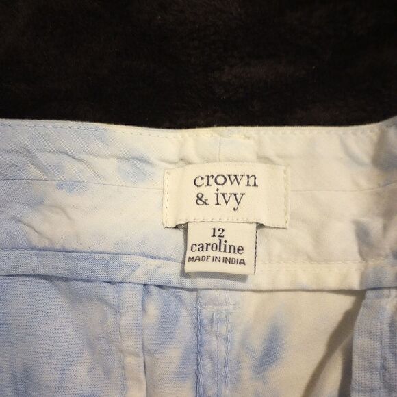 Crown & Ivy tie dye shorts - Picture 4 of 11